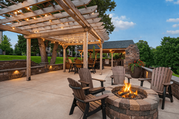 Patio with firepit1
